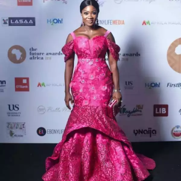 Mercy Johnson Stuns In Cleavage-Baring Outfit At Future Awards Africa (Photos)